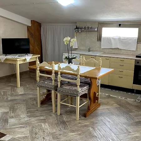 Apartamento Penthouse Di Charme In Borgo Vicino Al Mare Nulvi