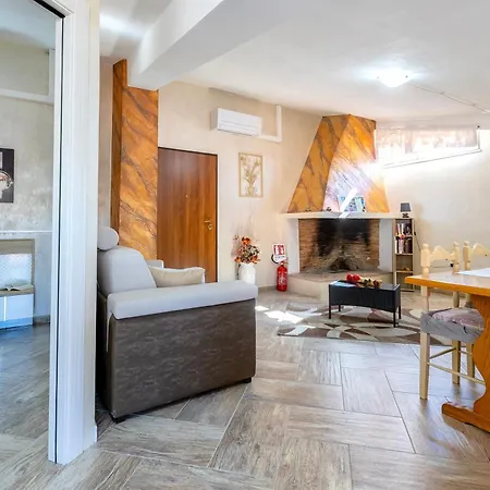 Penthouse Di Charme In Borgo Vicino Appartement *