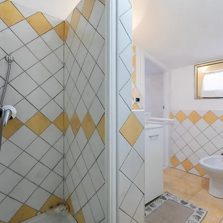 Appartamento Penthouse Di Charme In Borgo Vicino Nulvi