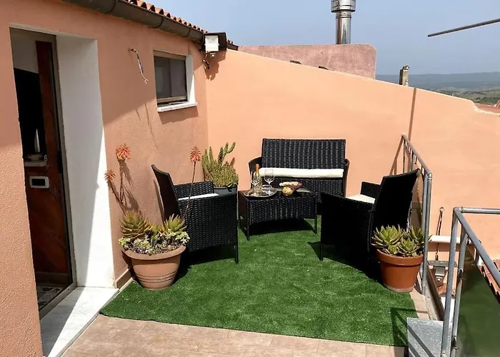 Penthouse Di Charme In Borgo Vicino Al Mare Apartman Nulvi